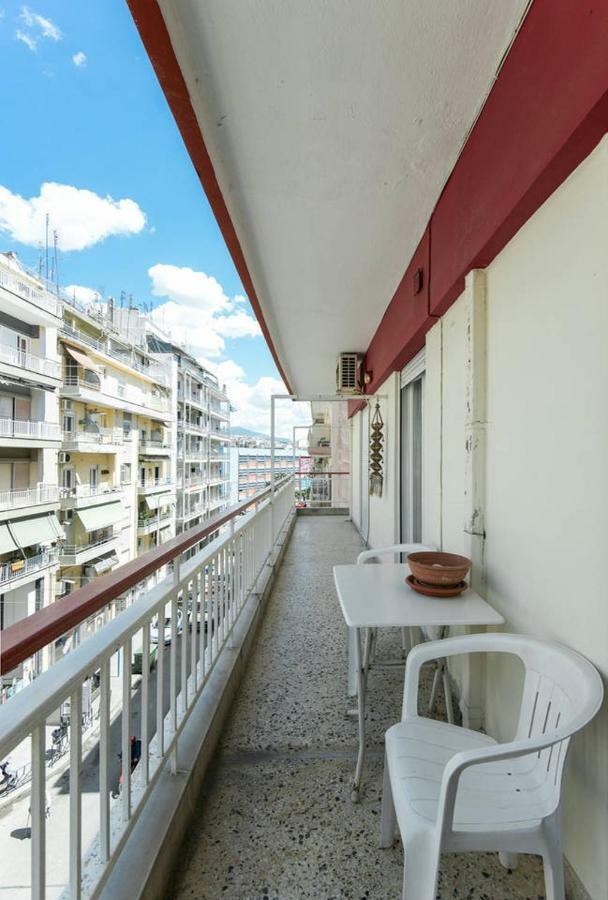 Cozy And Bright Apartment In The Heart Of The City Thessaloníki Eksteriør billede
