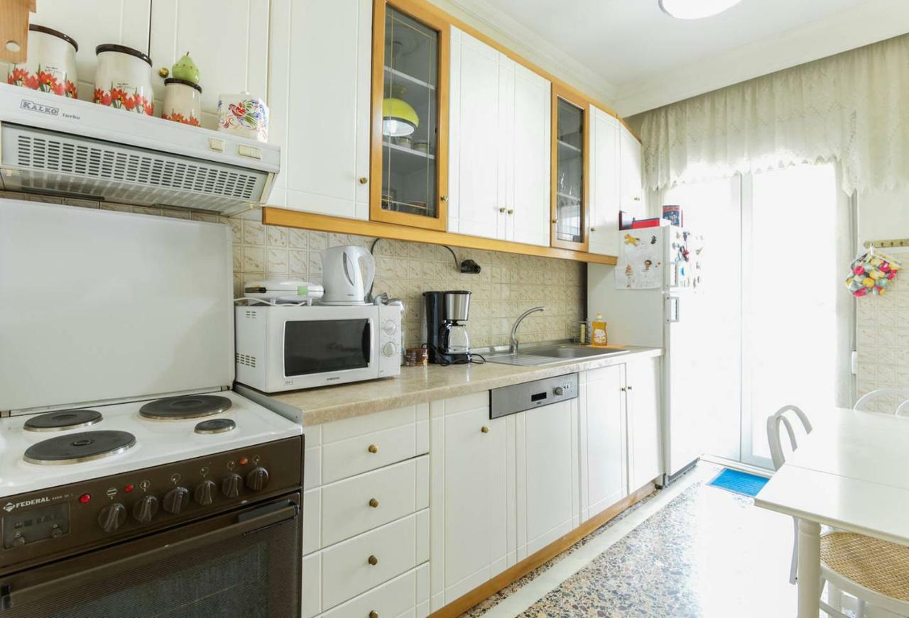 Cozy And Bright Apartment In The Heart Of The City Thessaloníki Eksteriør billede